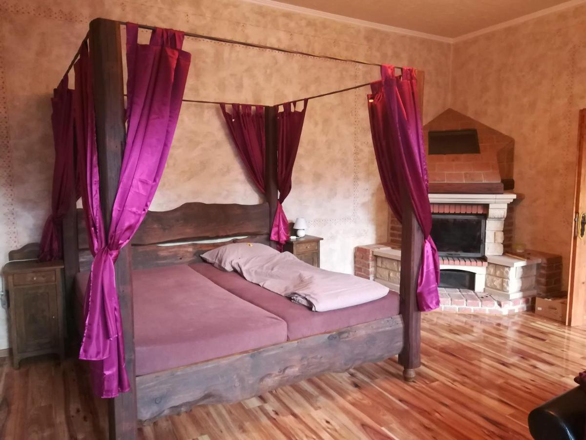 Isabellino Udoli Apartment